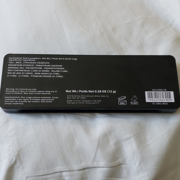 Eyeshadow - Picture 3 of 3